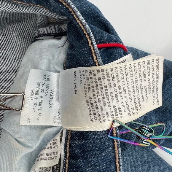 Levi’s Mile High Cropped Wide Leg Jeans Size 30 Women's - Picture 9 of 9